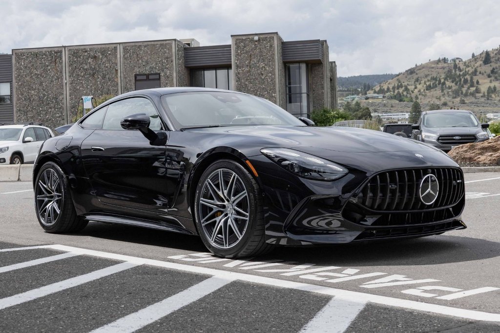 2025 Mercedes-Benz AMG GT 2 Door 55 4MATIC+ in Kamloops, British Columbia - 3 - w1024h768px