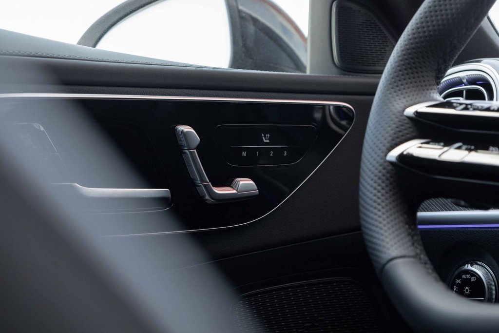 2025 Mercedes-Benz C-Class C 300 4MATIC in Kamloops, British Columbia - 11 - w1024h768px