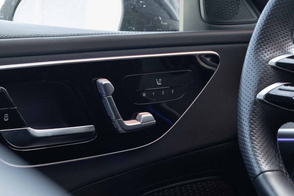 2023 Mercedes-Benz C300 4MATIC Sedan in Kamloops, British Columbia - 11 - w1024h768px