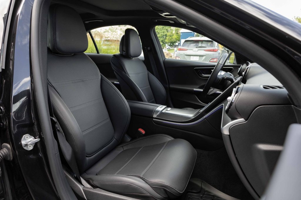 2023 Mercedes-Benz C300 4MATIC Sedan in Kamloops, British Columbia - 9 - w1024h768px
