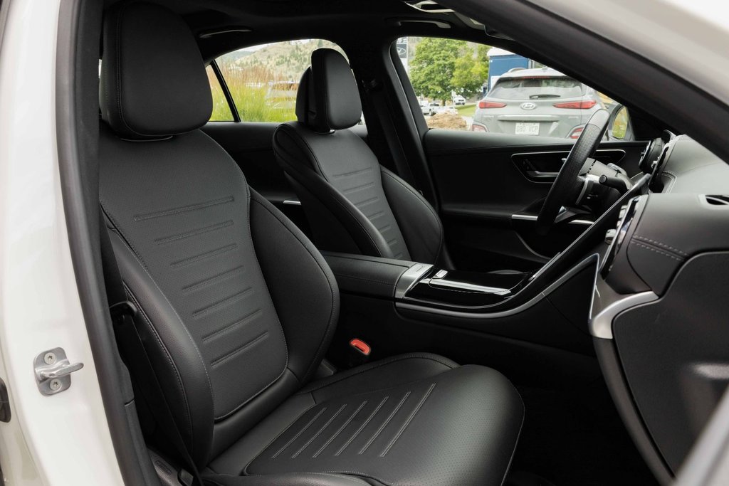 2024 Mercedes-Benz C300 4MATIC Sedan in Kamloops, British Columbia - 9 - w1024h768px