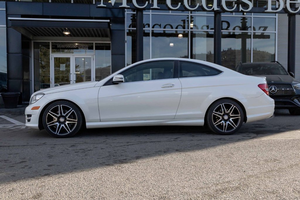 2013 Mercedes-Benz C350 4MATIC Coupe in Kamloops, British Columbia - 6 - w1024h768px