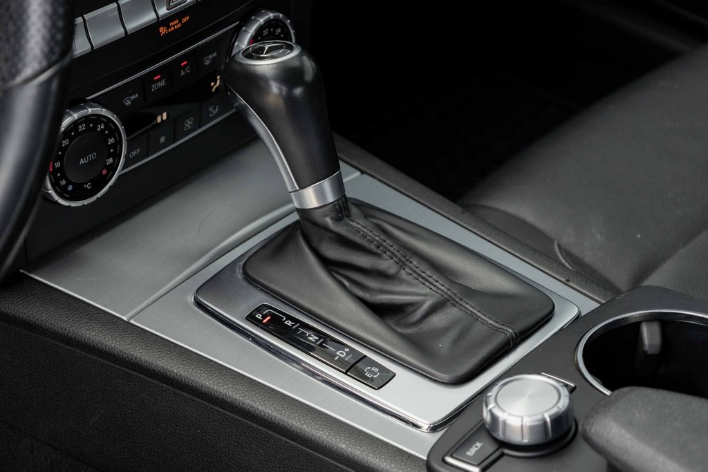 2015 Mercedes-Benz C350 4MATIC Coupe in Kamloops, British Columbia - 17 - w1024h768px