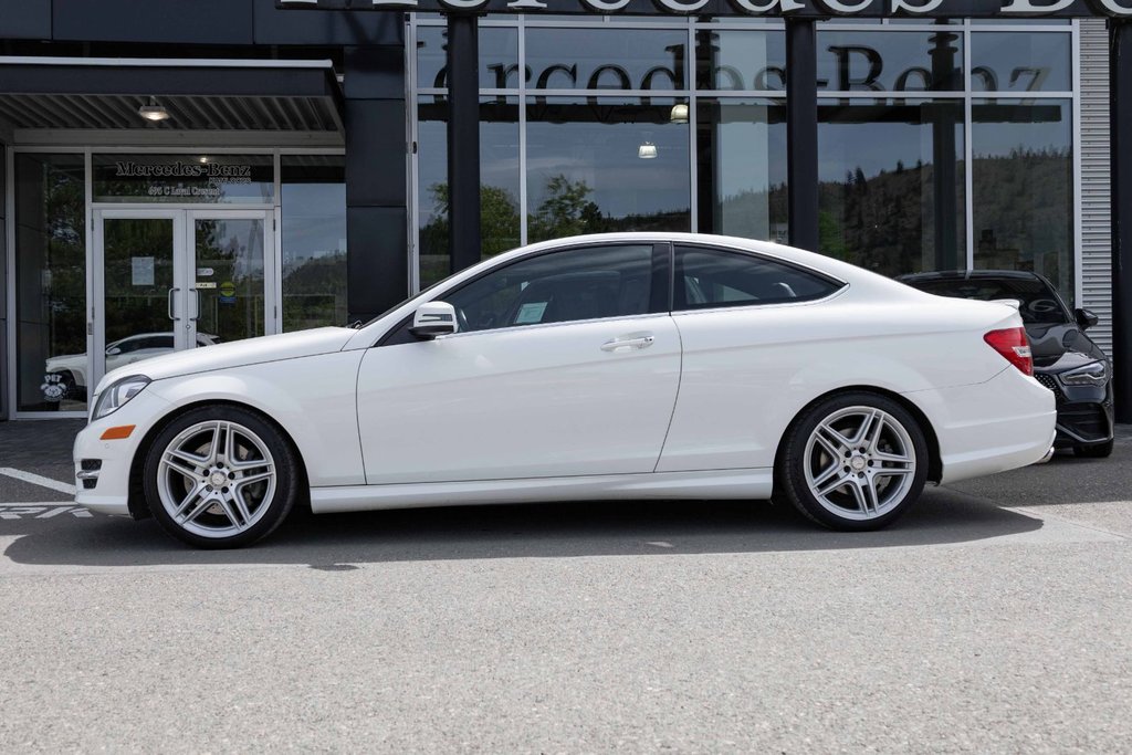2015 Mercedes-Benz C350 4MATIC Coupe in Kamloops, British Columbia - 6 - w1024h768px