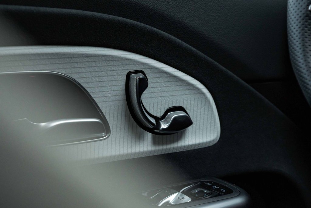 2026 Mercedes-Benz CLA EV 350 4MATIC Sedan with EQ Tech in Kamloops, British Columbia - 16 - w1024h768px