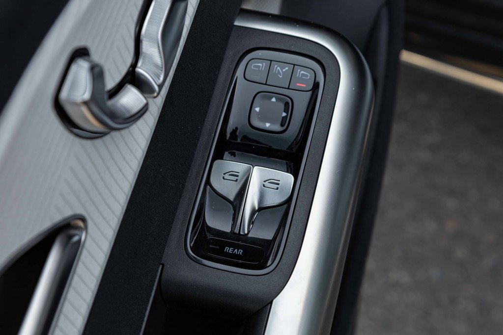 2026 Mercedes-Benz CLA EV 350 4MATIC Sedan with EQ Tech in Kamloops, British Columbia - 17 - w1024h768px