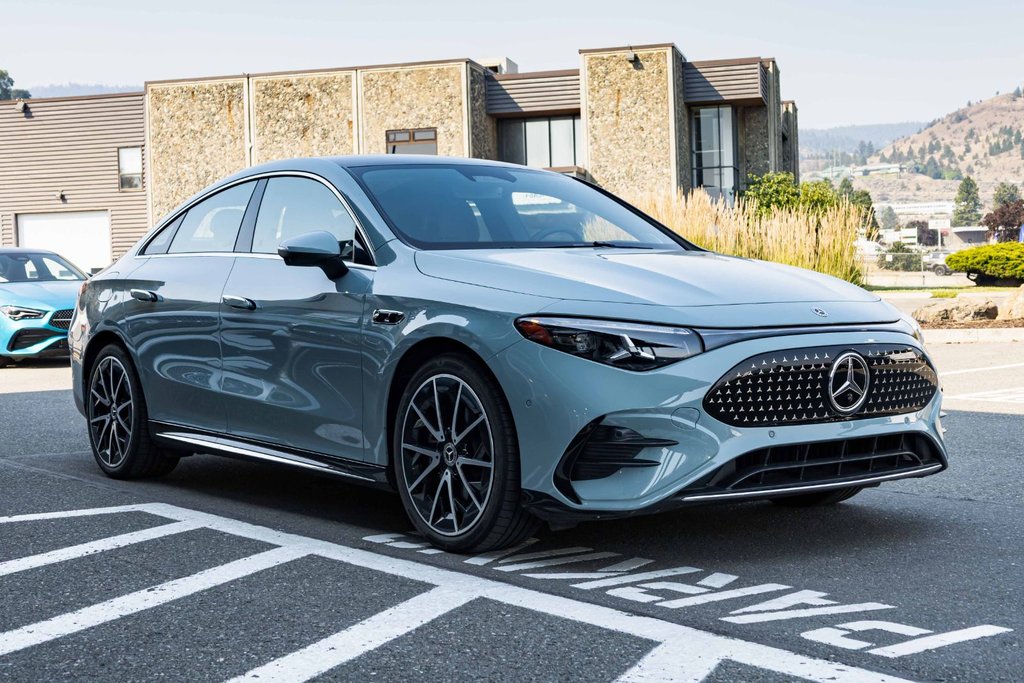 2026 Mercedes-Benz CLA EV 350 4MATIC Sedan with EQ Tech in Kamloops, British Columbia - 6 - w1024h768px