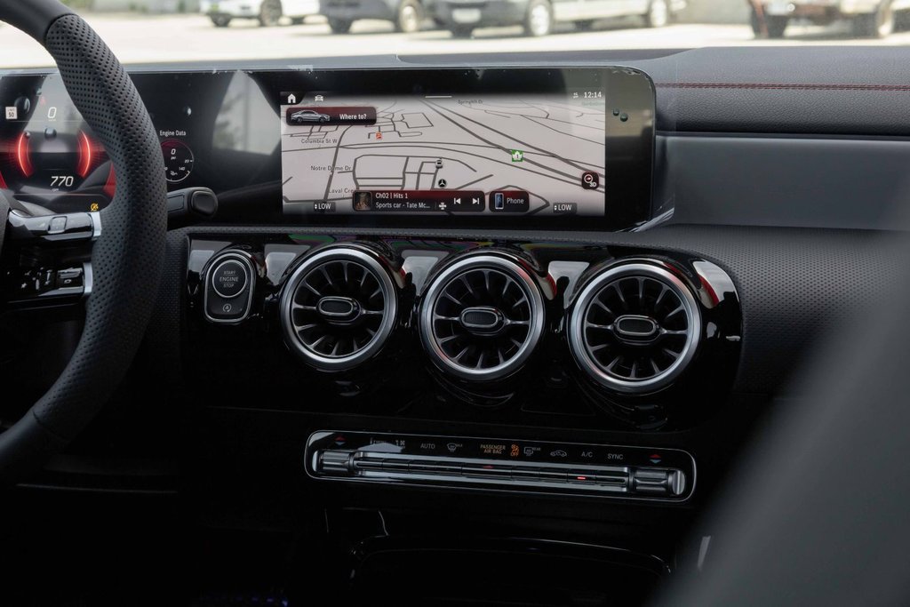 2025 Mercedes-Benz CLA 250 4MATIC in Kamloops, British Columbia - 14 - w1024h768px
