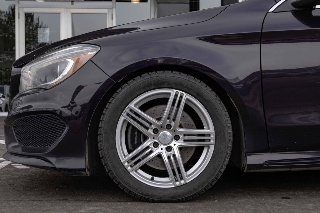 2014 Mercedes-Benz CLA250 4MATIC Coupe in Kamloops, British Columbia - 7 - w1024h768px