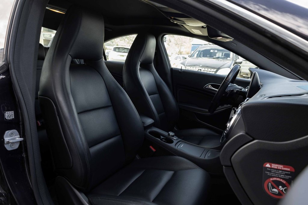 2014 Mercedes-Benz CLA250 Coupe in Kamloops, British Columbia - 9 - w1024h768px