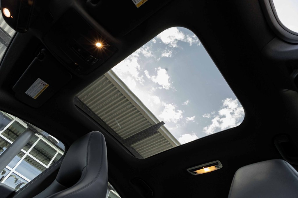 2014 Mercedes-Benz CLA250 Coupe in Kamloops, British Columbia - 10 - w1024h768px