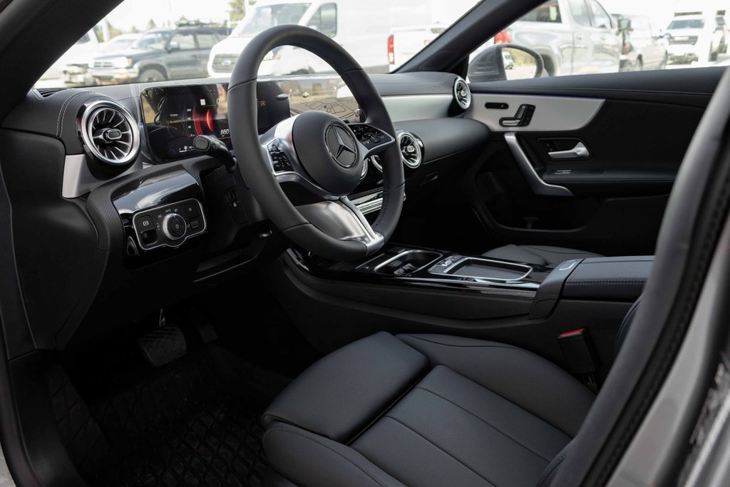 2025 Mercedes-Benz CLA250 4MATIC Coupe in Kamloops, British Columbia - 8 - w1024h768px