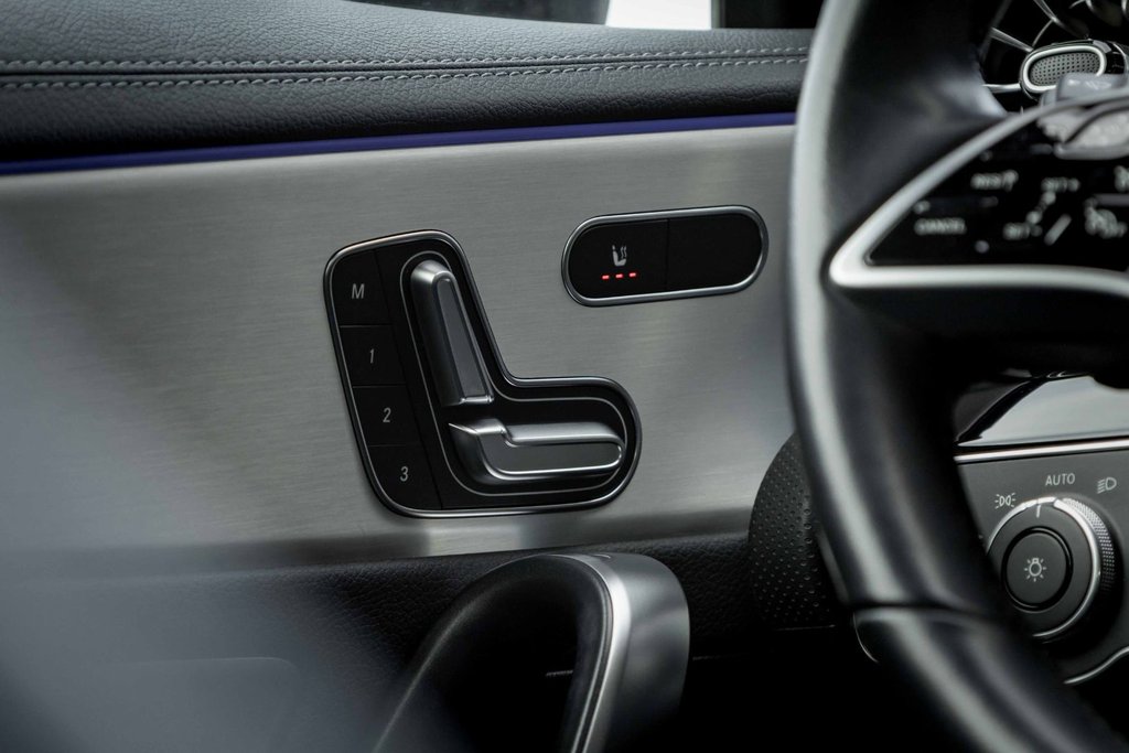 2025 Mercedes-Benz CLA250 4MATIC Coupe in Kamloops, British Columbia - 11 - w1024h768px