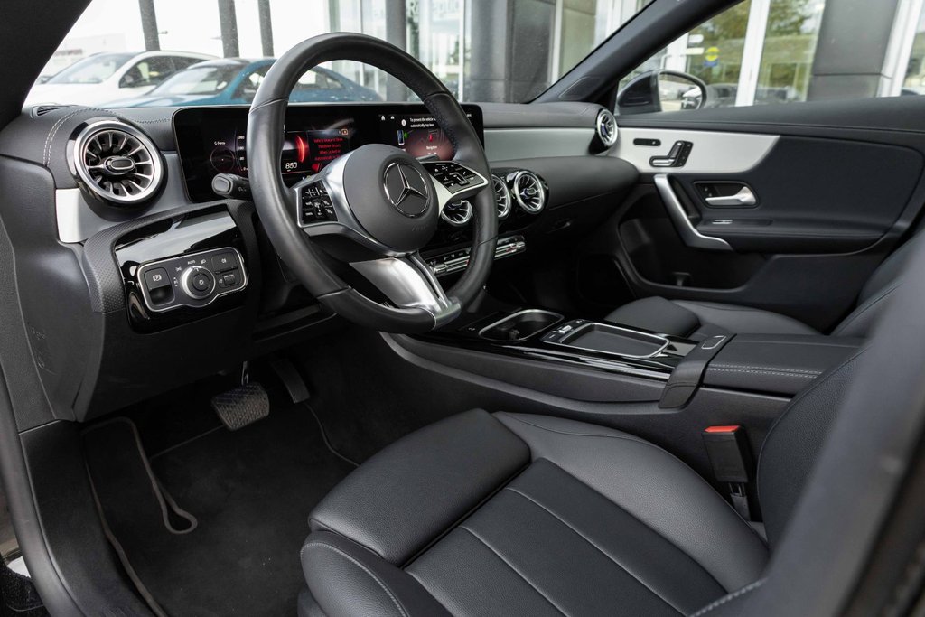 2025 Mercedes-Benz CLA250 4MATIC Coupe in Kamloops, British Columbia - 8 - w1024h768px