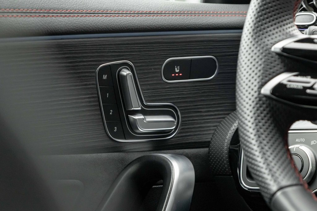 2025 Mercedes-Benz CLA250 4MATIC Coupe in Kamloops, British Columbia - 11 - w1024h768px