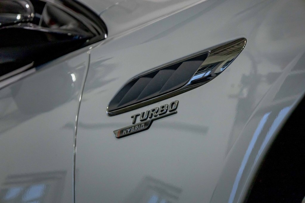 2026 Mercedes-Benz E-Class Plug-in Hybrid AMG E53ES in Kamloops, British Columbia - 7 - w1024h768px