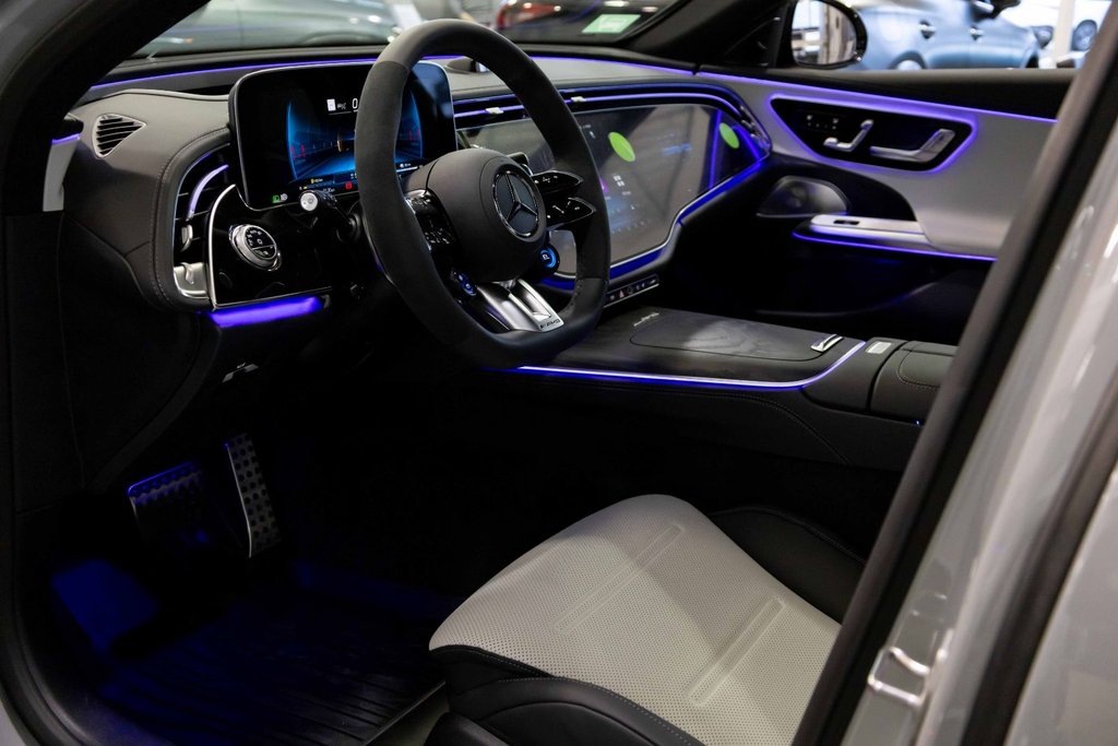 2026 Mercedes-Benz E-Class Plug-in Hybrid AMG E53ES in Kamloops, British Columbia - 9 - w1024h768px