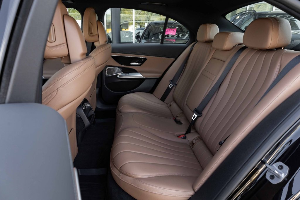 2024 Mercedes-Benz E-Class E 350 4MATIC in Kamloops, British Columbia - 17 - w1024h768px