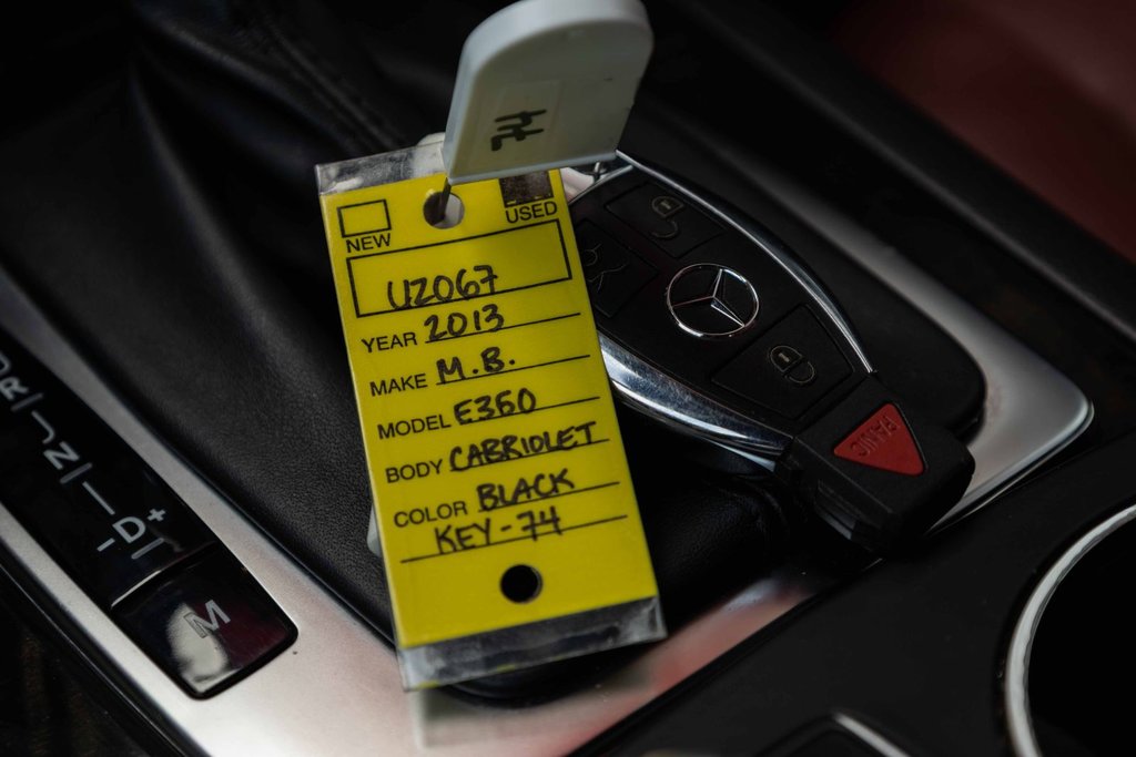 2013 Mercedes-Benz E350 Cabriolet in Kamloops, British Columbia - 19 - w1024h768px