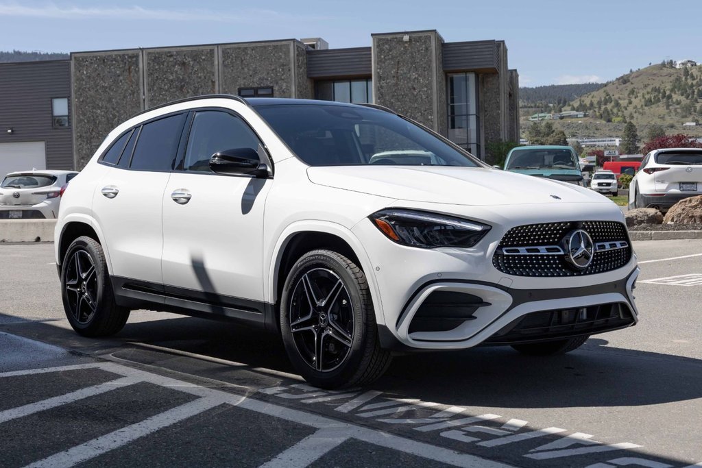2025 Mercedes-Benz GLA 250 4MATIC in Kamloops, British Columbia - 3 - w1024h768px