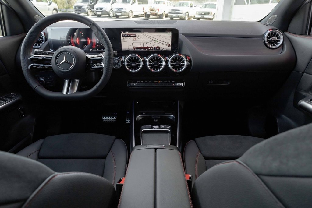 2025 Mercedes-Benz GLA 250 4MATIC in Kamloops, British Columbia - 16 - w1024h768px