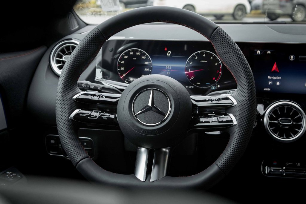 2026 Mercedes-Benz GLA 250 4MATIC in Kamloops, British Columbia - 13 - w1024h768px