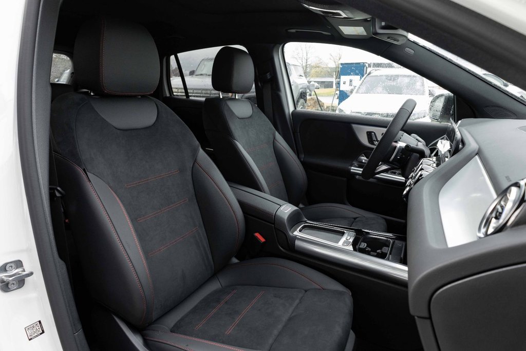 2026 Mercedes-Benz GLA 250 4MATIC in Kamloops, British Columbia - 9 - w1024h768px