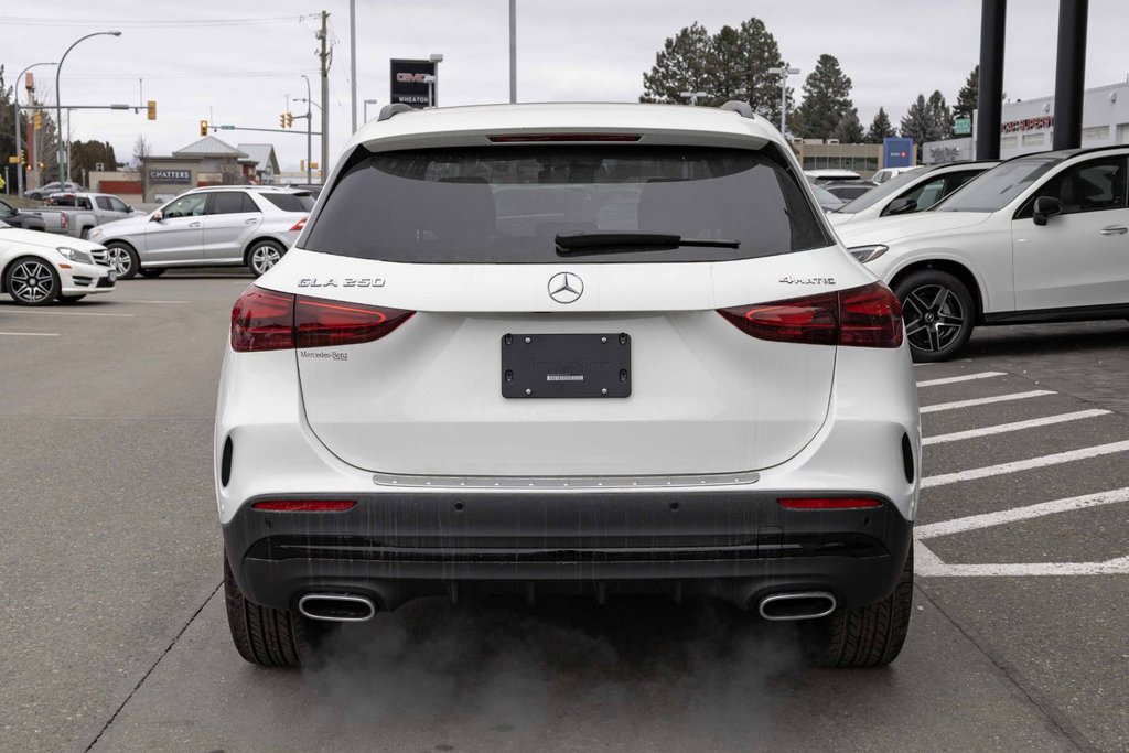 2026 Mercedes-Benz GLA 250 4MATIC in Kamloops, British Columbia - 4 - w1024h768px