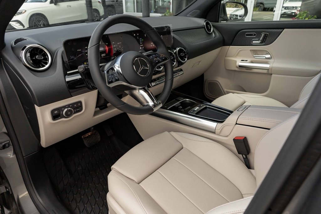 2026 Mercedes-Benz GLA 250 SUV in Kamloops, British Columbia - 8 - w1024h768px
