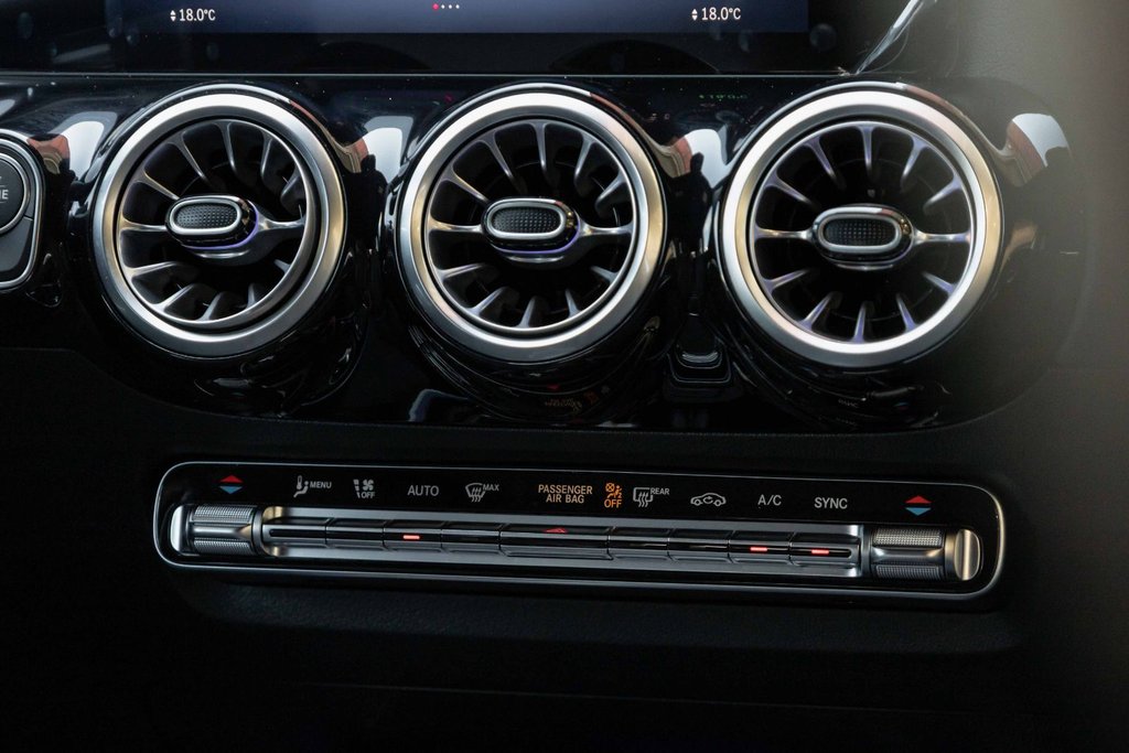 2026 Mercedes-Benz GLA 250 4MATIC SUV in Kamloops, British Columbia - 17 - w1024h768px
