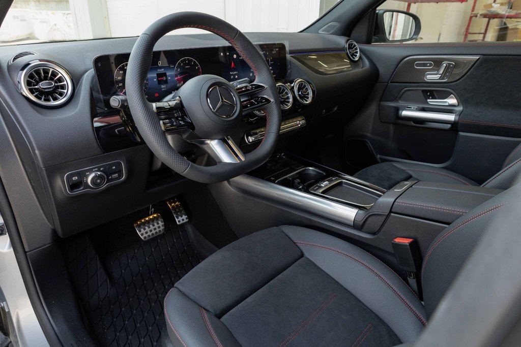 2026 Mercedes-Benz GLA 250 4MATIC SUV in Kamloops, British Columbia - 9 - w1024h768px