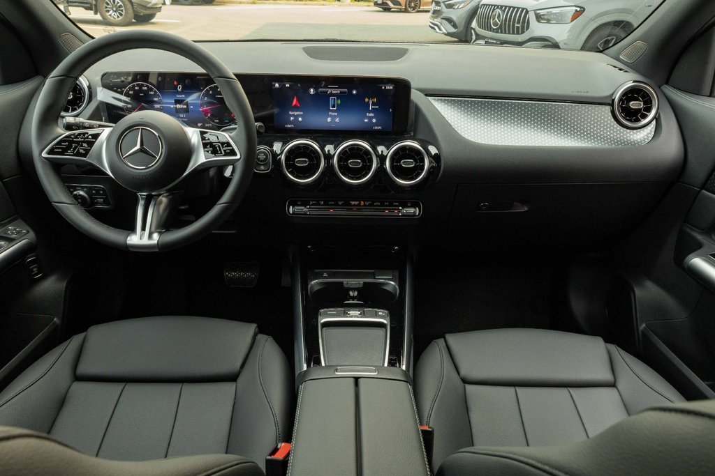 2026 Mercedes-Benz GLA 250 SUV in Kamloops, British Columbia - 17 - w1024h768px