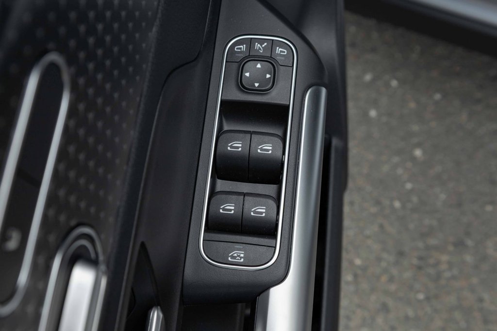 2026 Mercedes-Benz GLA 250 SUV in Kamloops, British Columbia - 11 - w1024h768px