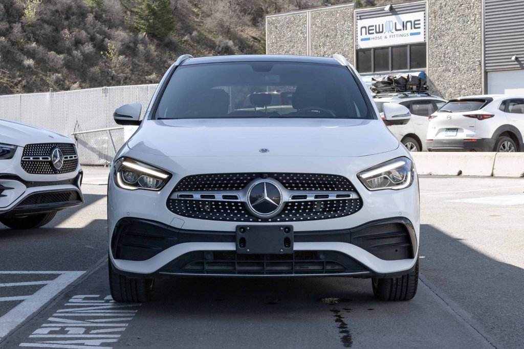 2021 Mercedes-Benz GLA250 4MATIC SUV in Kamloops, British Columbia - 2 - w1024h768px