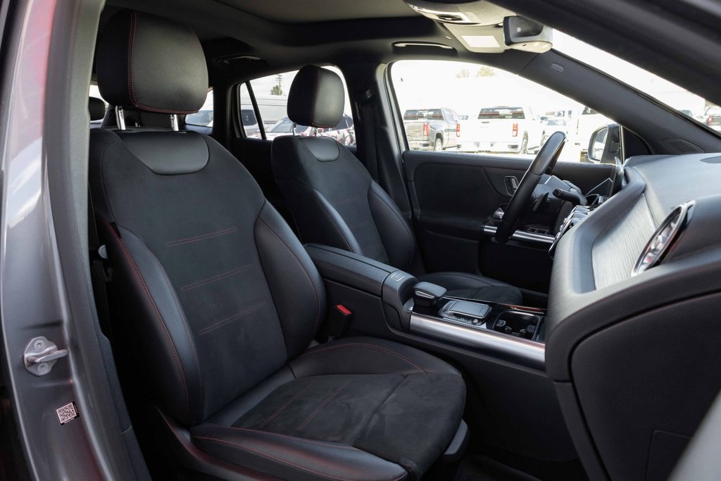 2021 Mercedes-Benz GLA250 4MATIC SUV in Kamloops, British Columbia - 9 - w1024h768px