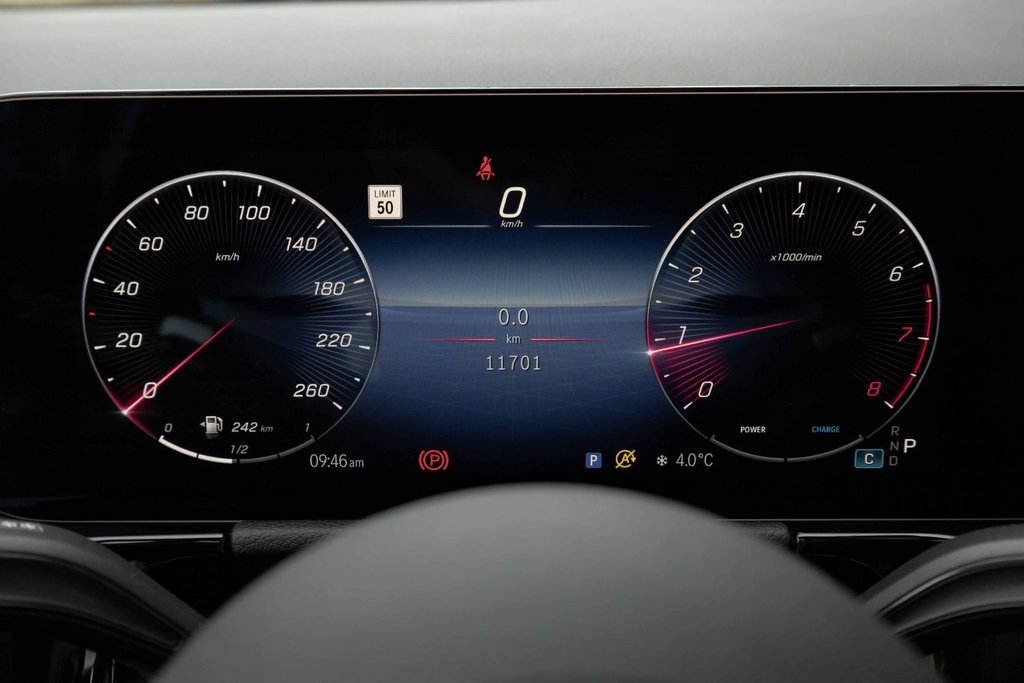 2025 Mercedes-Benz GLA250 4MATIC SUV in Kamloops, British Columbia - 14 - w1024h768px