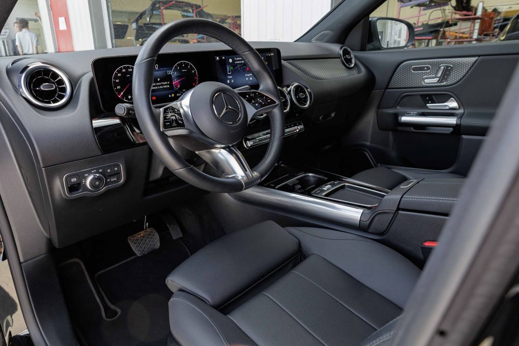 2026 Mercedes-Benz GLA250 4MATIC SUV in Kamloops, British Columbia - 9 - w1024h768px