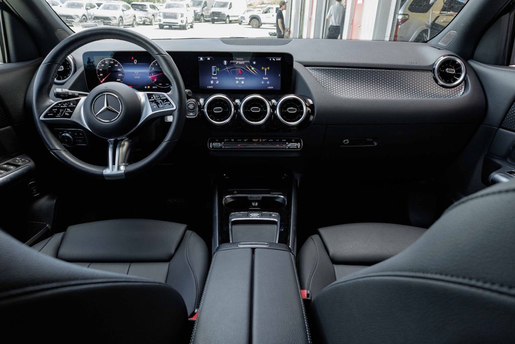 2026 Mercedes-Benz GLA250 4MATIC SUV in Kamloops, British Columbia - 17 - w1024h768px