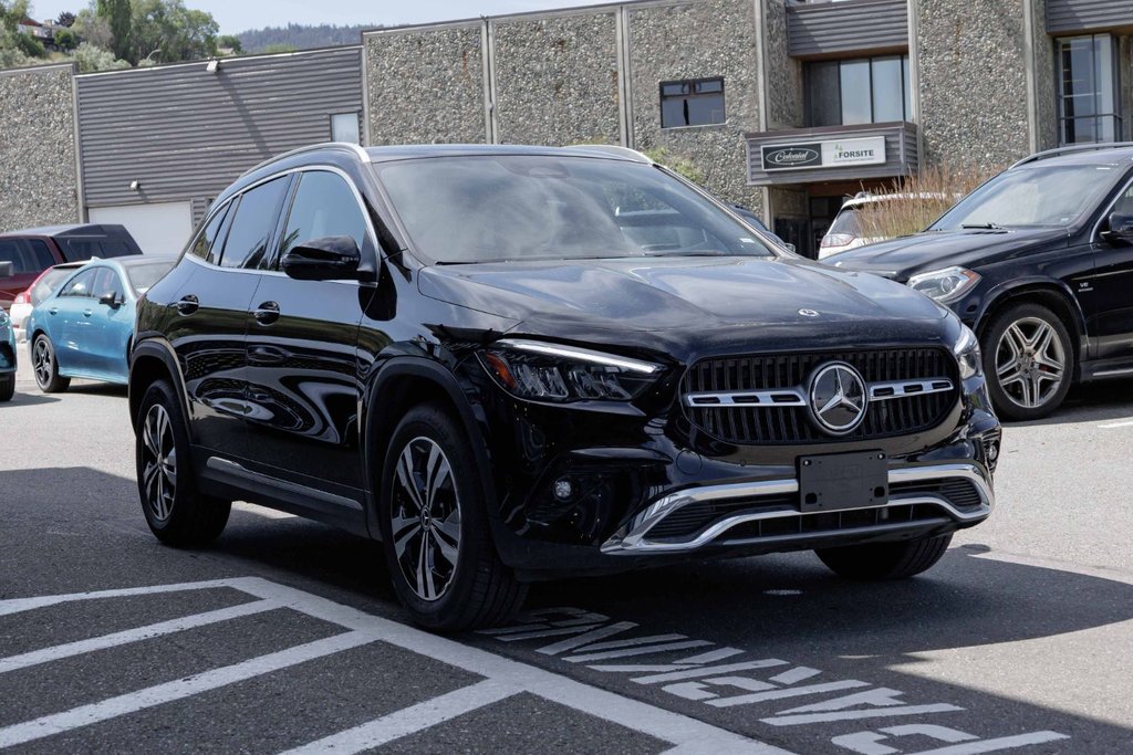 2026 Mercedes-Benz GLA250 4MATIC SUV in Kamloops, British Columbia - 3 - w1024h768px