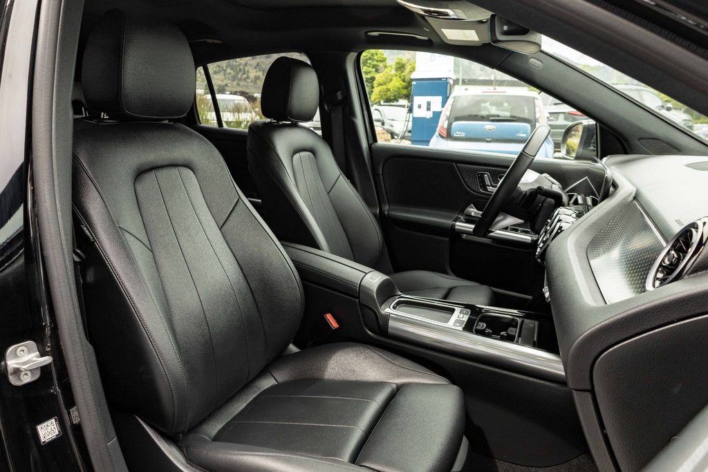 2026 Mercedes-Benz GLA250 4MATIC SUV in Kamloops, British Columbia - 15 - w1024h768px