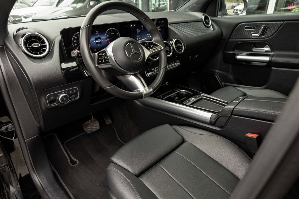 2026 Mercedes-Benz GLA250 4MATIC SUV in Kamloops, British Columbia - 8 - w1024h768px