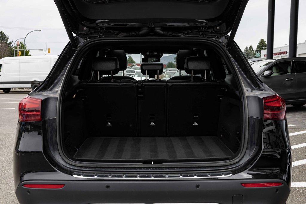 2026 Mercedes-Benz GLA250 4MATIC SUV in Kamloops, British Columbia - 5 - w1024h768px