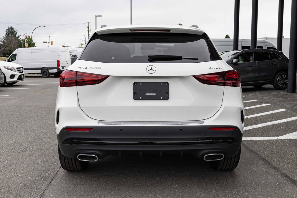 2026 Mercedes-Benz GLA250 in Kamloops, British Columbia - 4 - w1024h768px