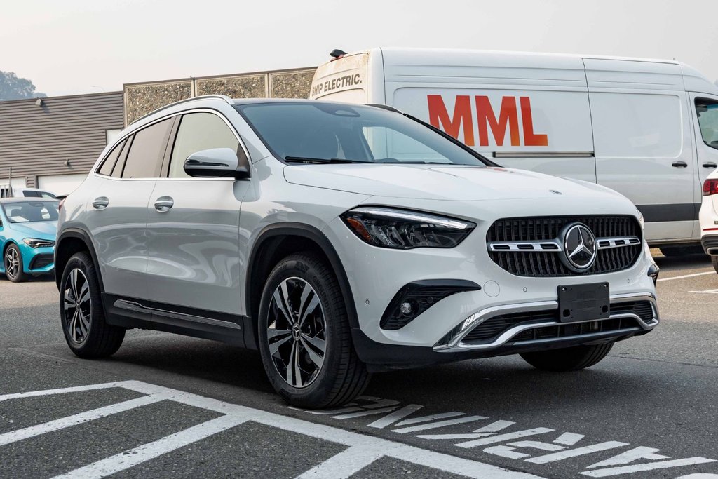 2026 Mercedes-Benz GLA250 SUV in Kamloops, British Columbia - 3 - w1024h768px