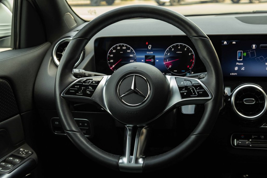 2026 Mercedes-Benz GLA250 SUV in Kamloops, British Columbia - 13 - w1024h768px