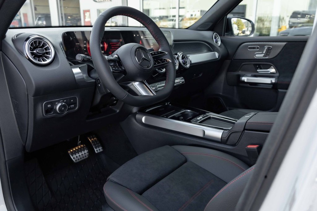2026 Mercedes-Benz GLB 250 4MATIC in Kamloops, British Columbia - 8 - w1024h768px