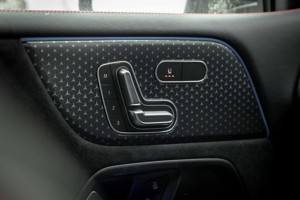 2026 Mercedes-Benz GLB 250 4MATIC in Kamloops, British Columbia - 11 - w1024h768px