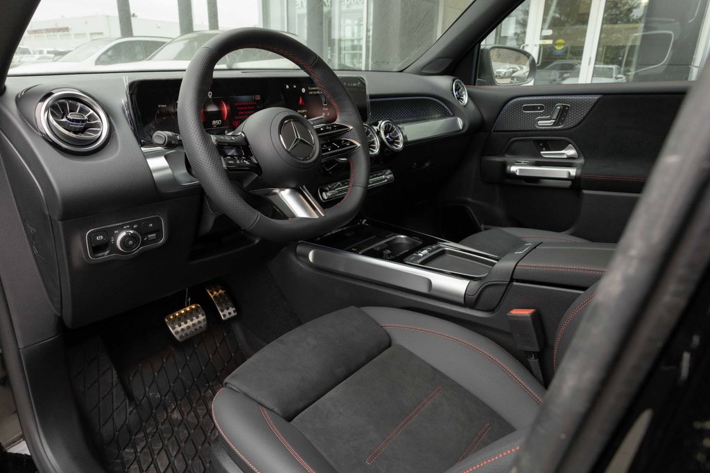 2026 Mercedes-Benz GLB 250 4MATIC in Kamloops, British Columbia - 8 - w1024h768px