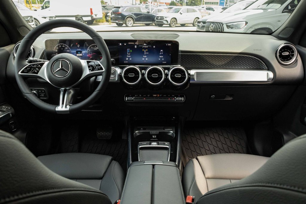 2026 Mercedes-Benz GLB 250 SUV in Kamloops, British Columbia - 17 - w1024h768px