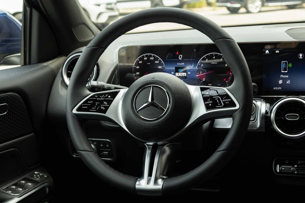 2026 Mercedes-Benz GLB 250 SUV in Kamloops, British Columbia - 12 - w1024h768px